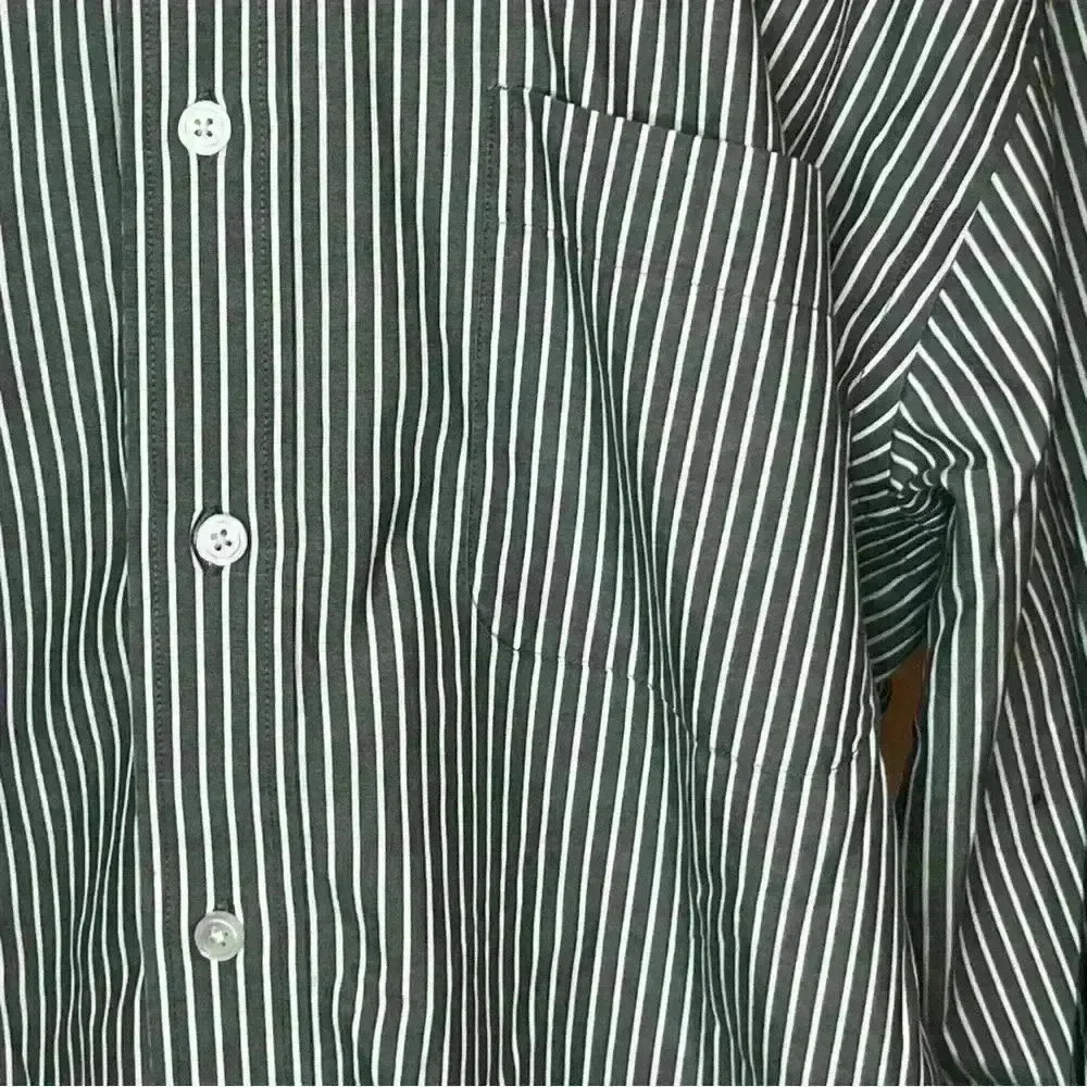 Eddie Bauer Long Sleeve Dress Shirt Men Large Gray White Collar Wrinkle Resist - Picture 3 of 7